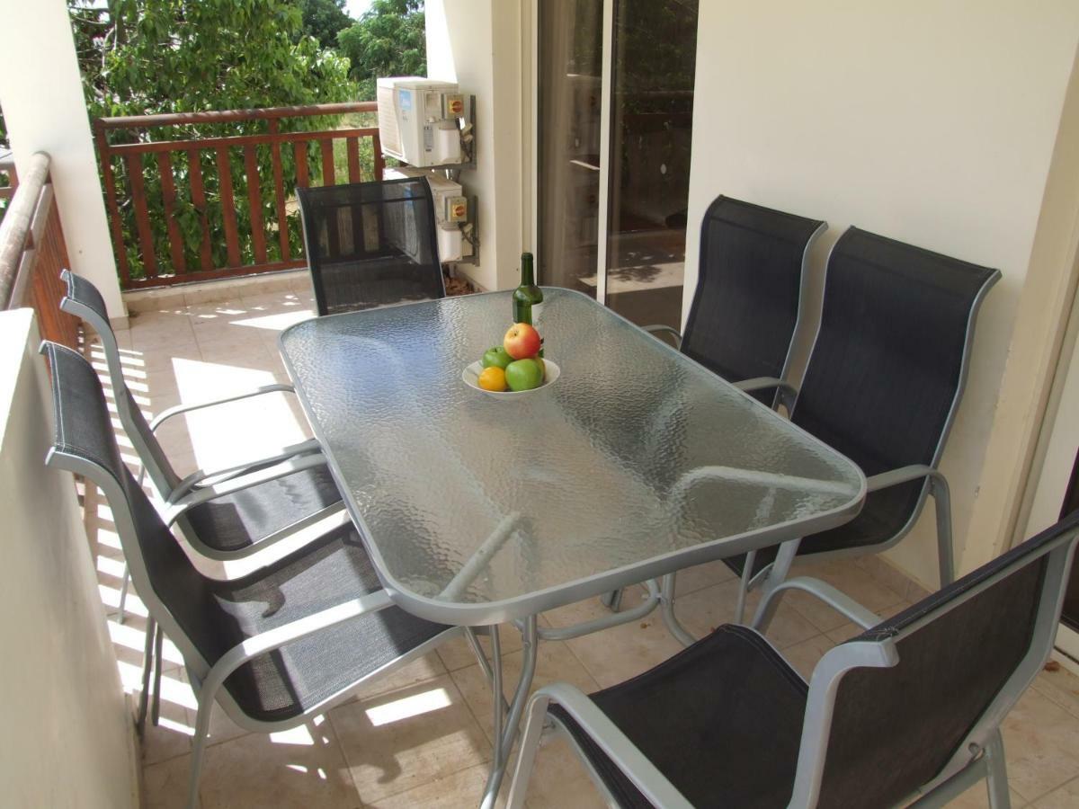 2 Bedroom Poolside Apartment E9 Peyia Luaran gambar
